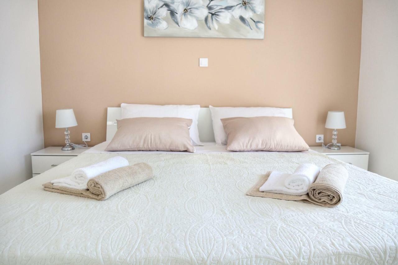 Apartment Velvet Zara Esterno foto